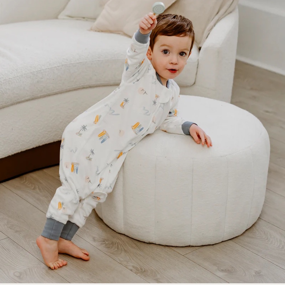 NEST DESIGNS Avocado Bamboo Long Sleeve Footed Sleep Bag | 1.0 TOG- 5/6 years